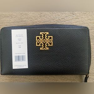 Tory Burch Britten Zip Continental wallet